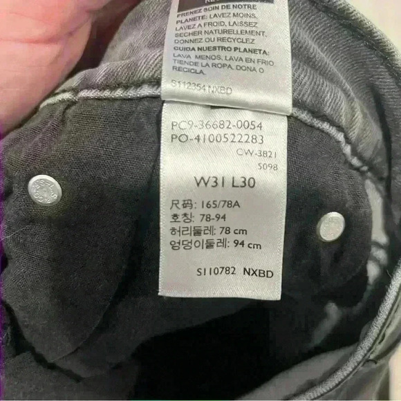 DENIZEN from Levi’s Men’s 208 Regular Fit Taper Jeans Washed Black 31x30 - Picture 6 of 6